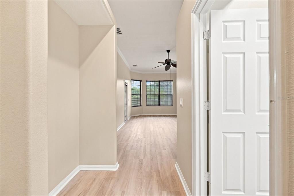 For Sale: $1,184,000 (5 beds, 4 baths, 4207 Square Feet)