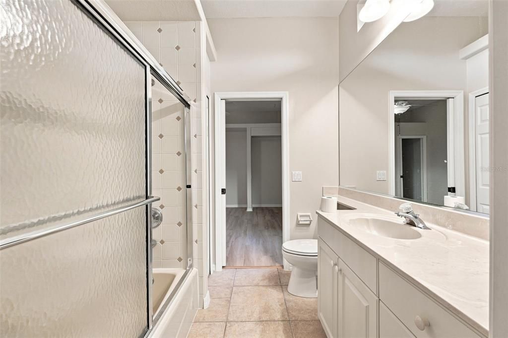 For Sale: $1,184,000 (5 beds, 4 baths, 4207 Square Feet)
