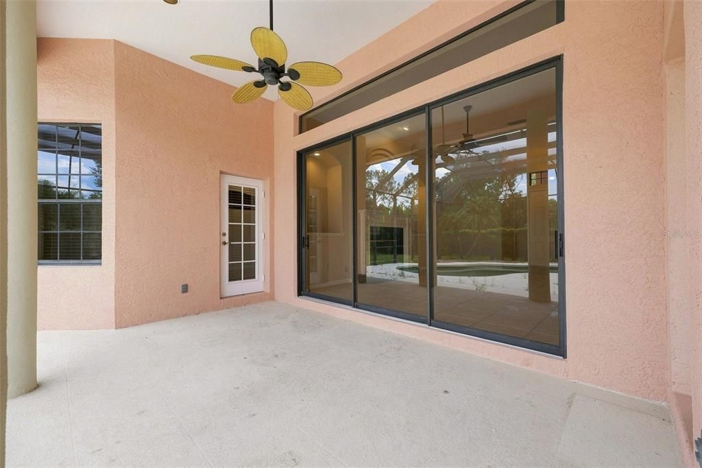 For Sale: $1,184,000 (5 beds, 4 baths, 4207 Square Feet)