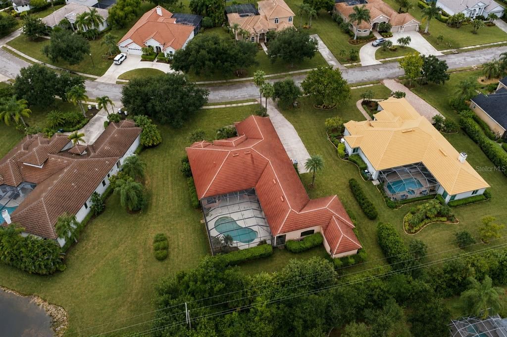 For Sale: $1,184,000 (5 beds, 4 baths, 4207 Square Feet)