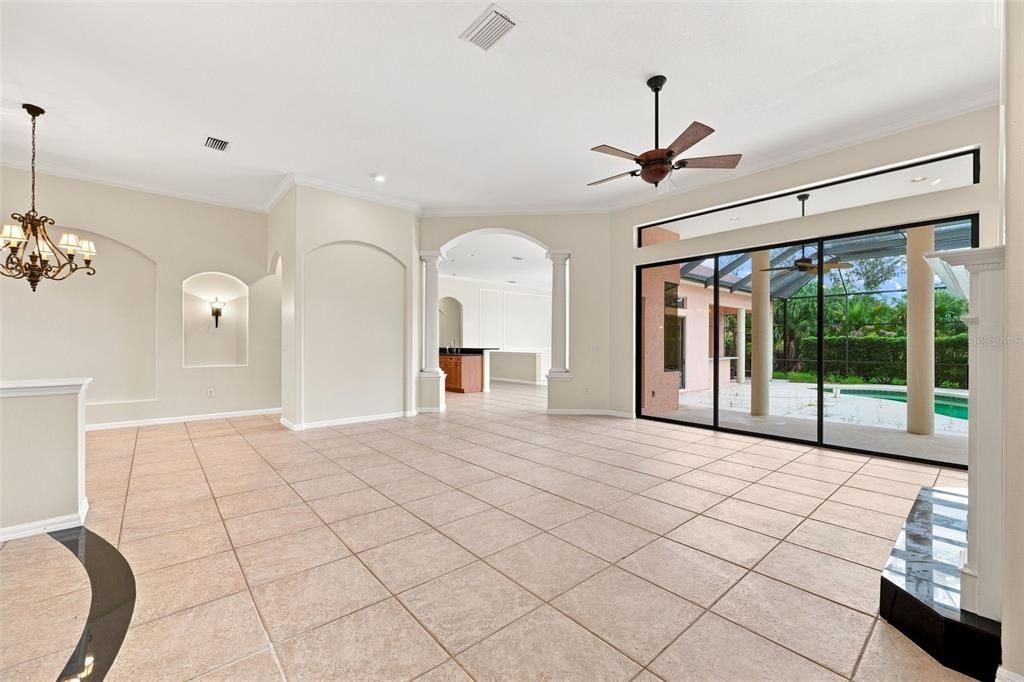 For Sale: $1,184,000 (5 beds, 4 baths, 4207 Square Feet)