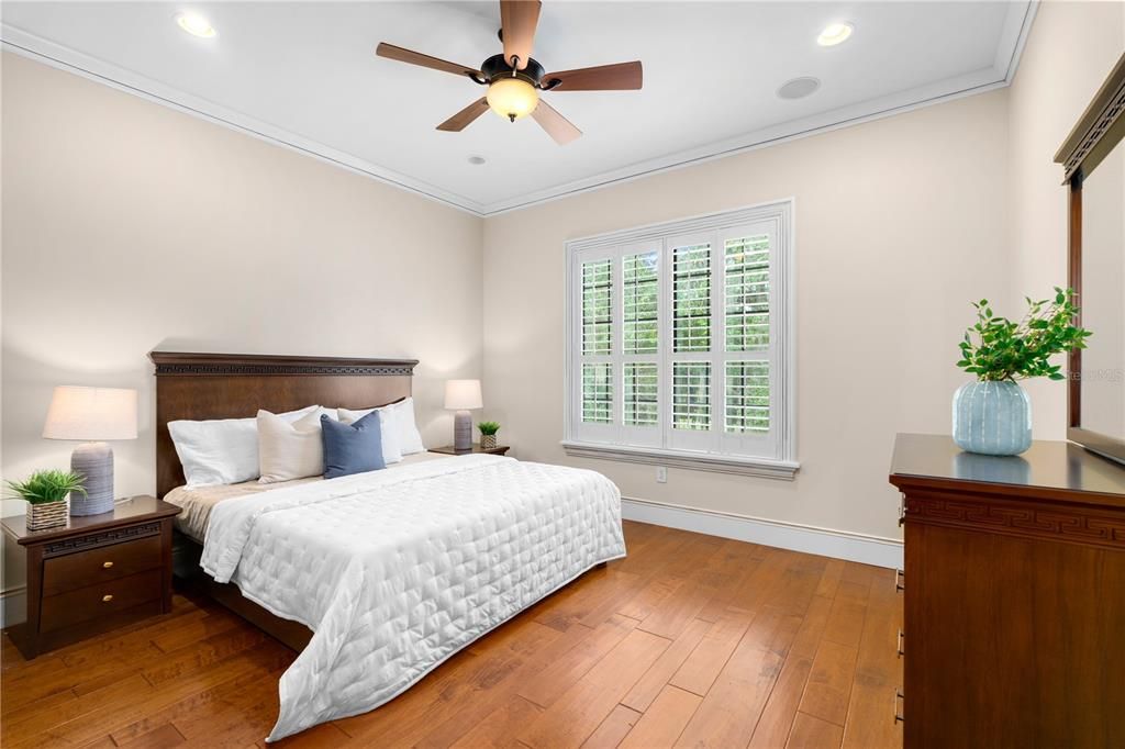 For Sale: $4,250,000 (7 beds, 11 baths, 8319 Square Feet)