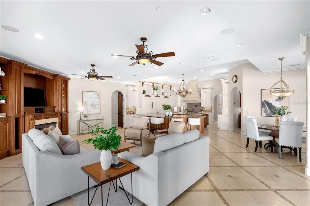 For Sale: $4,250,000 (7 beds, 11 baths, 8319 Square Feet)