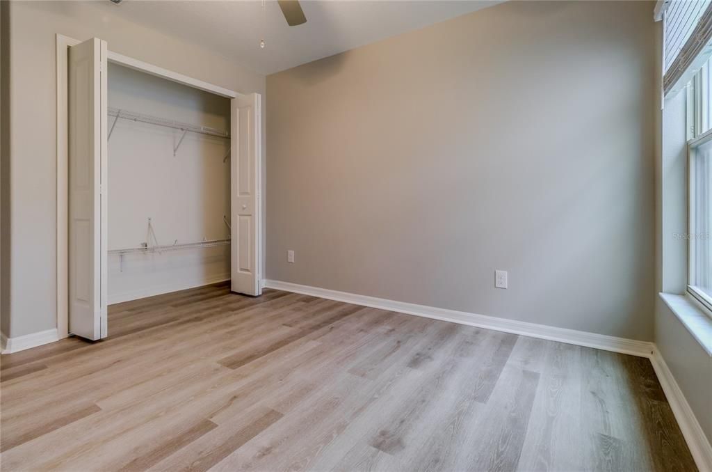 En Renta: $2,495 (4 camas, 2 baños, 1939 Pies cuadrados)