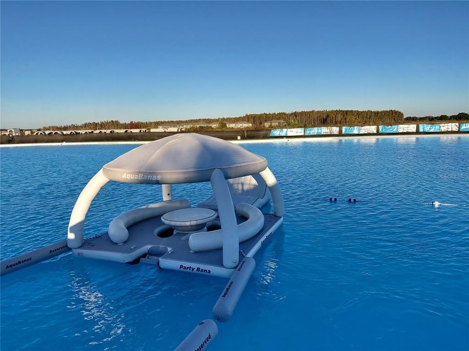 En Renta: $2,495 (4 camas, 2 baños, 1939 Pies cuadrados)