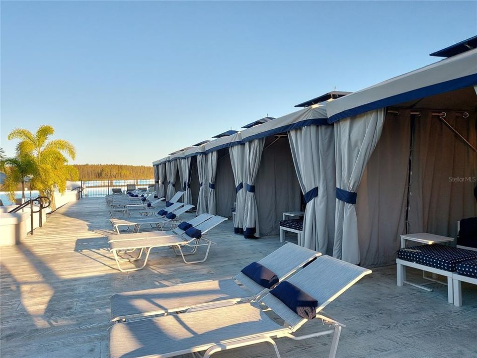 En Renta: $2,495 (4 camas, 2 baños, 1939 Pies cuadrados)