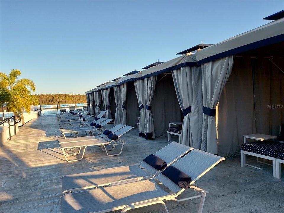 En Renta: $2,495 (4 camas, 2 baños, 1939 Pies cuadrados)