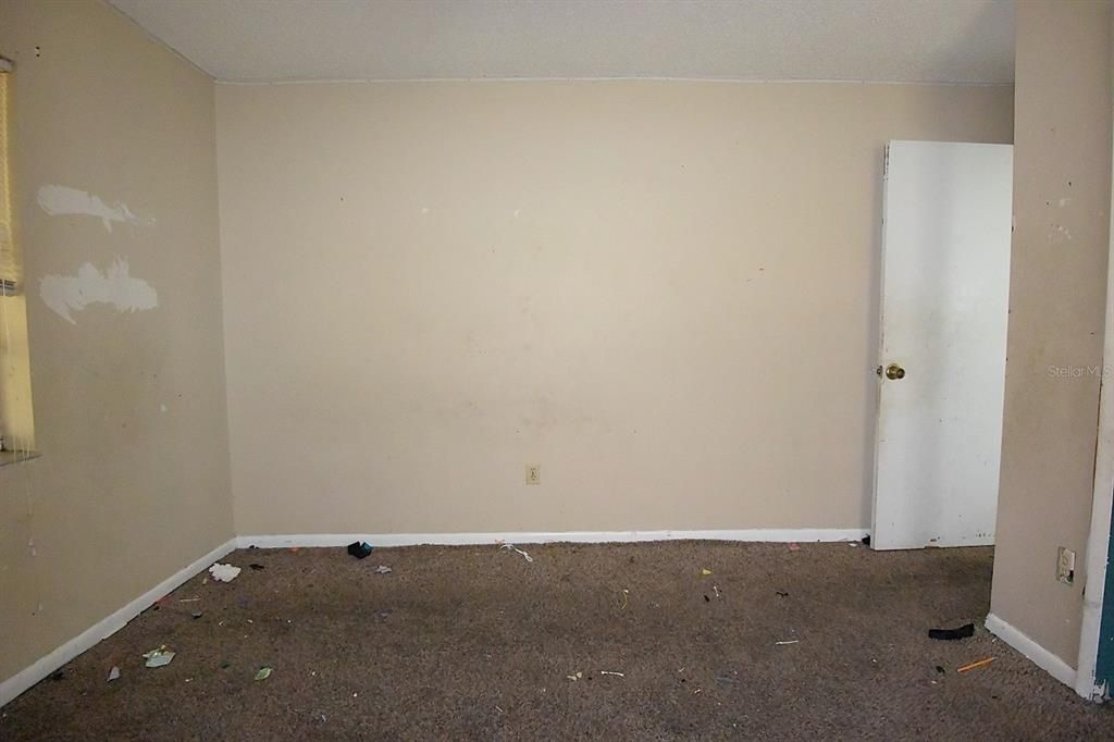 En Venta: $180,000 (3 camas, 2 baños, 1676 Pies cuadrados)