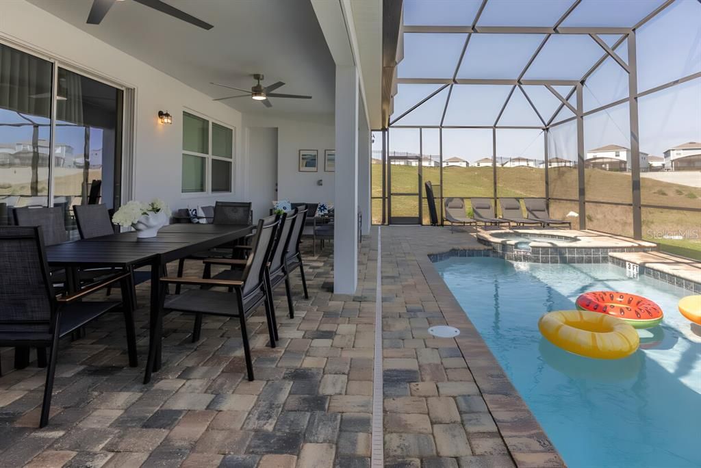 For Sale: $1,300,000 (9 beds, 6 baths, 4363 Square Feet)