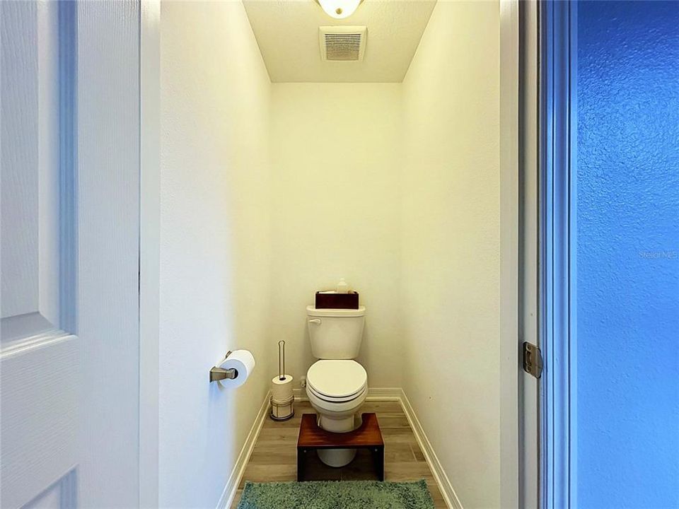 En Venta: $499,900 (3 camas, 2 baños, 2143 Pies cuadrados)
