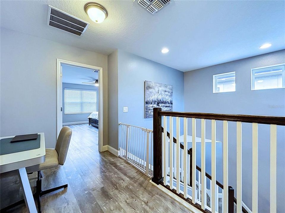 En Venta: $499,900 (3 camas, 2 baños, 2143 Pies cuadrados)