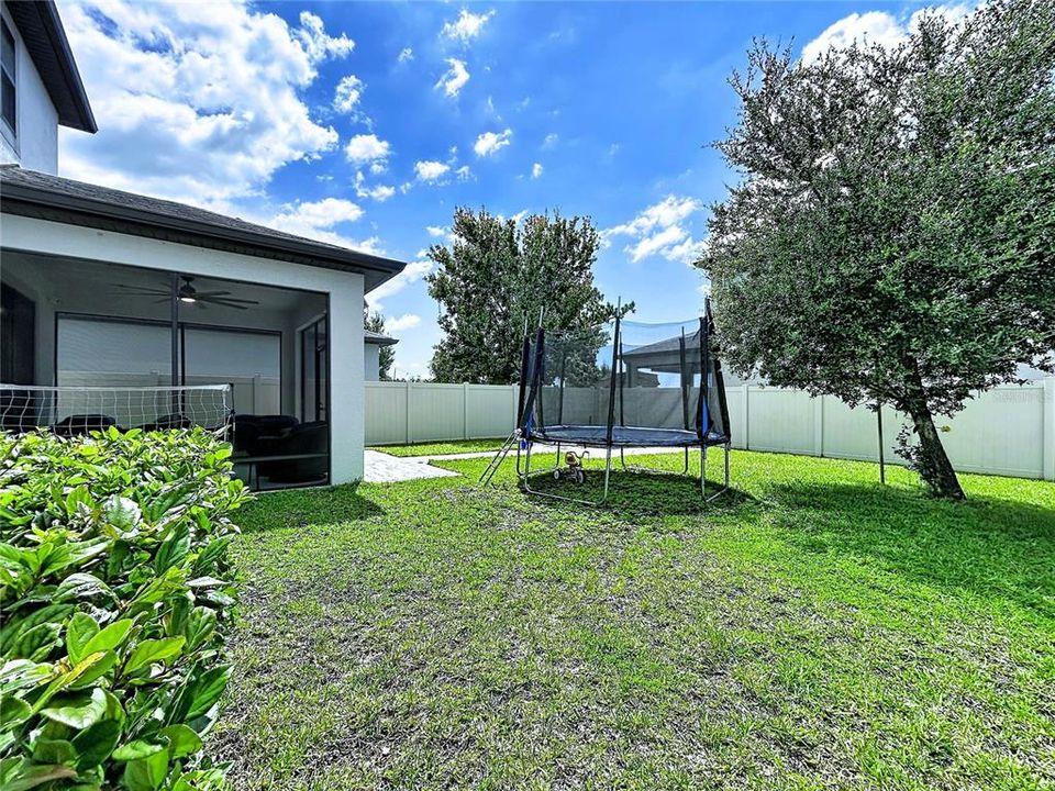 En Venta: $499,900 (3 camas, 2 baños, 2143 Pies cuadrados)