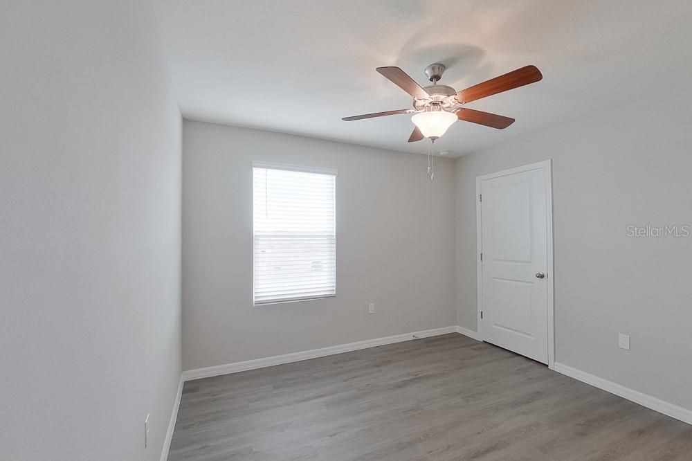 For Rent: $2,495 (5 beds, 3 baths, 2370 Square Feet)