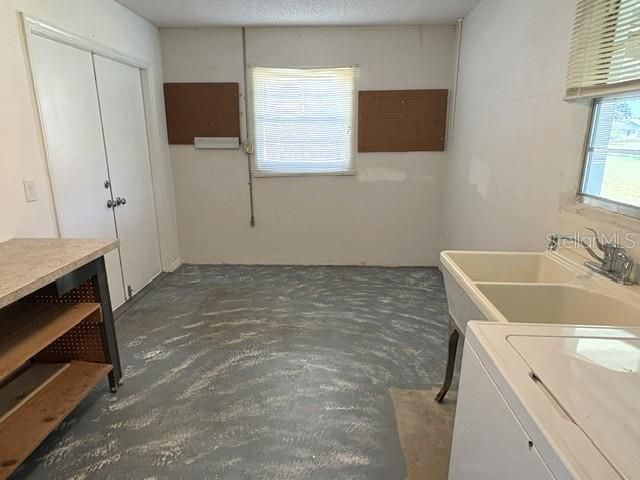 En Renta: $1,775 (2 camas, 2 baños, 1168 Pies cuadrados)