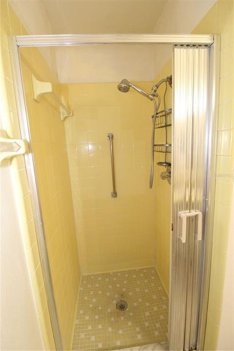 В аренду: $1,600 (2 спален, 2 ванн, 1141 Квадратных фут)