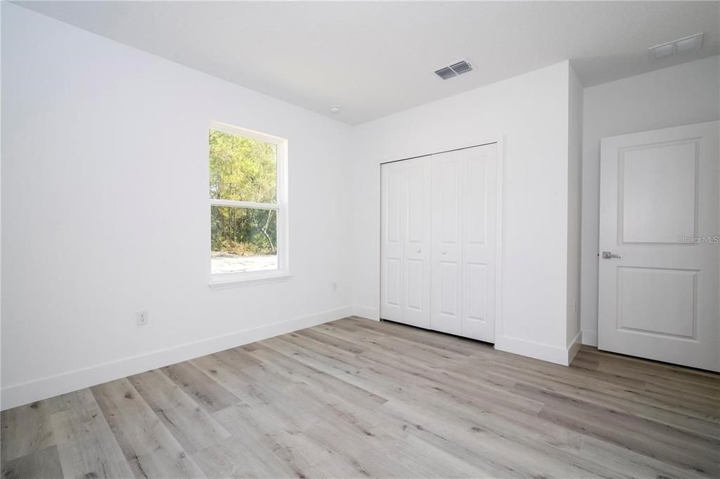 For Sale: $465,000 (4 beds, 2 baths, 1861 Square Feet)