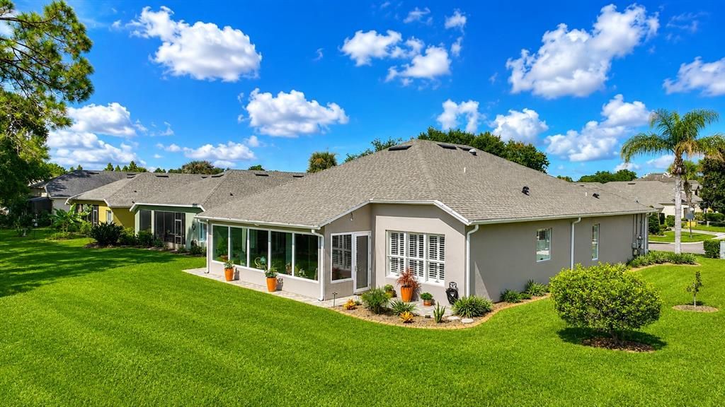 For Sale: $550,000 (3 beds, 2 baths, 2737 Square Feet)
