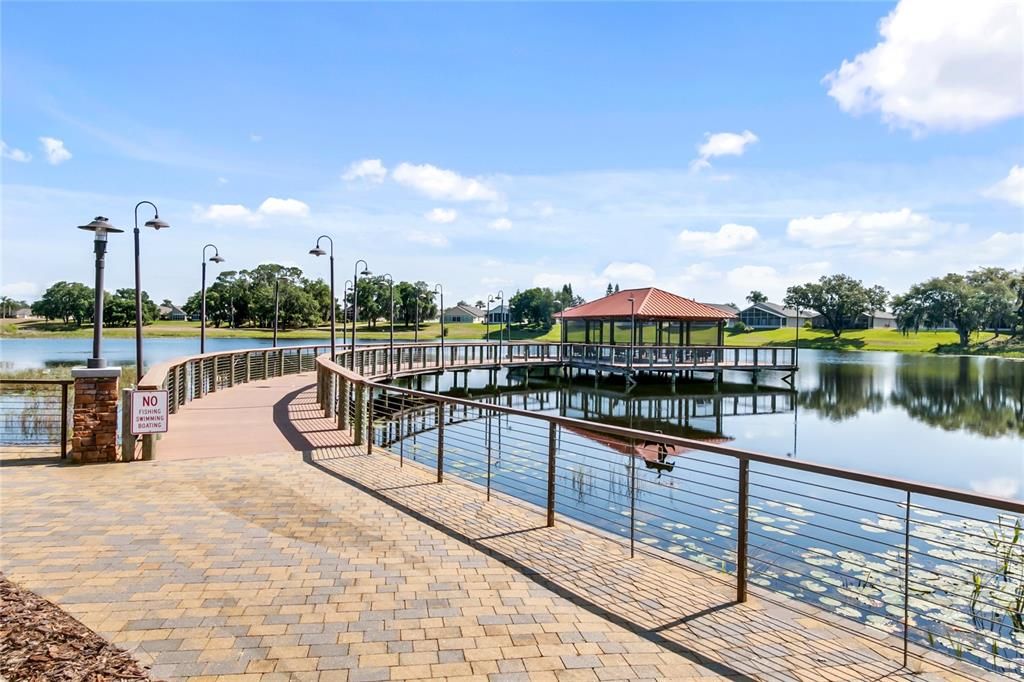 For Sale: $550,000 (3 beds, 2 baths, 2737 Square Feet)