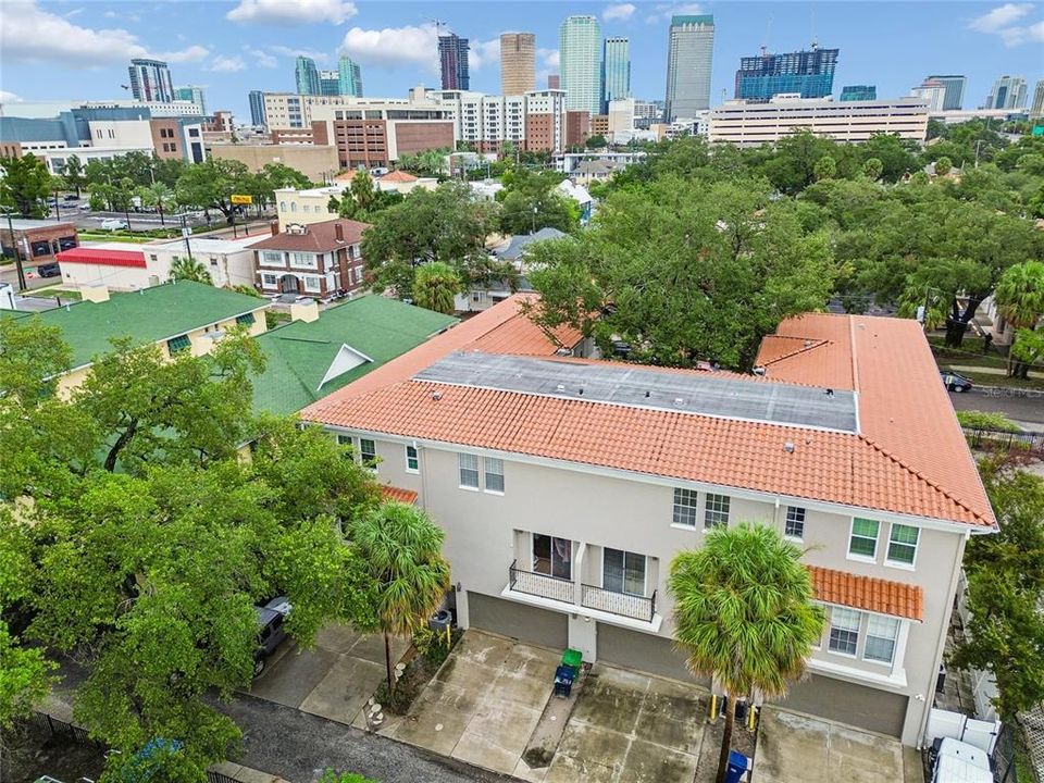 На продажу: $645,000 (3 спален, 3 ванн, 2042 Квадратных фут)