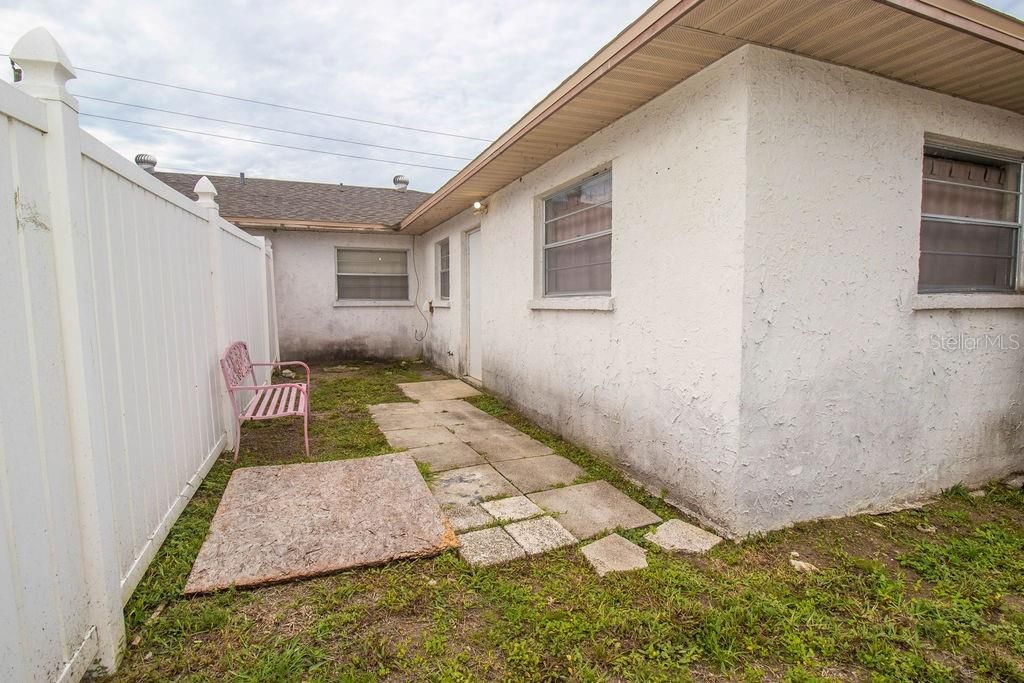 En Venta: $408,000 (10 camas, 0 baños, 1905 Pies cuadrados)