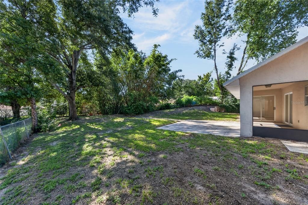 На продажу: $359,900 (3 спален, 2 ванн, 1405 Квадратных фут)