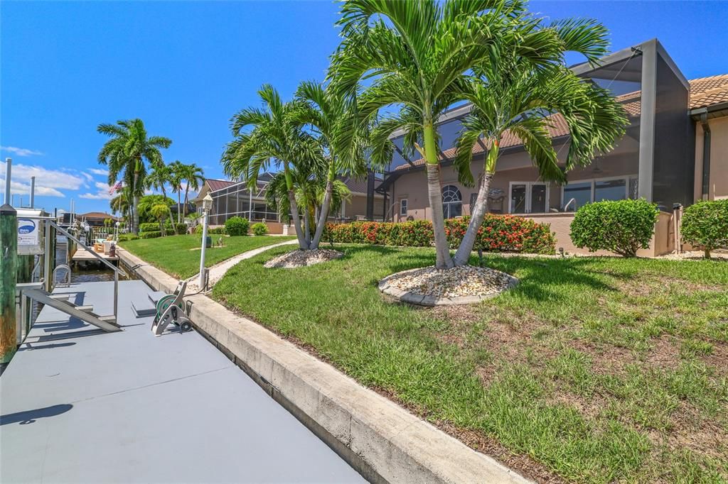 For Sale: $1,225,000 (3 beds, 2 baths, 2478 Square Feet)