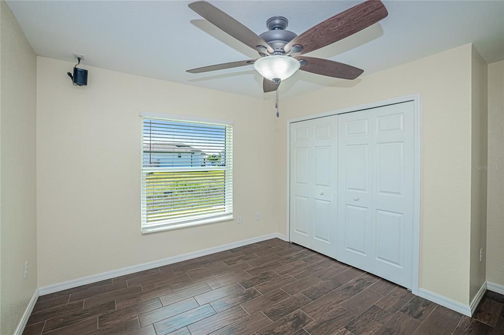 For Sale: $900,000 (4 beds, 2 baths, 2479 Square Feet)