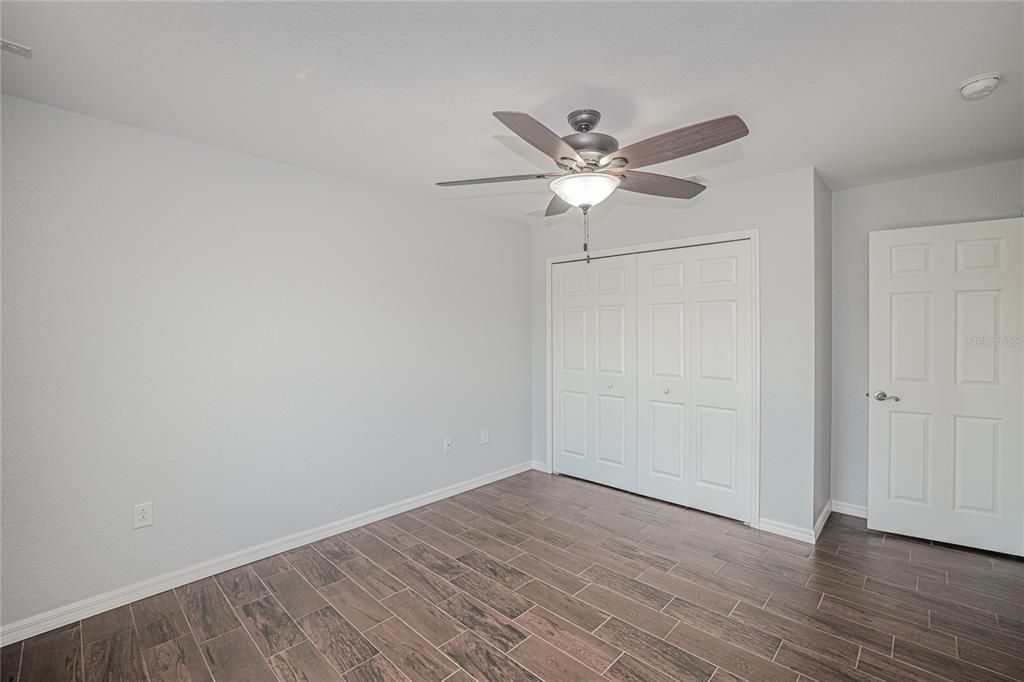 For Sale: $900,000 (4 beds, 2 baths, 2479 Square Feet)