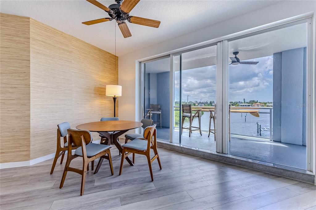 For Sale: $625,000 (2 beds, 2 baths, 1642 Square Feet)