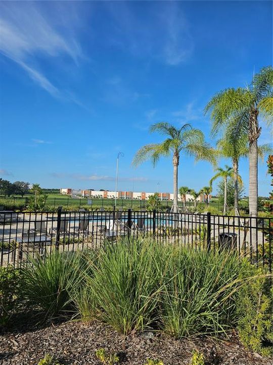 For Rent: $2,550 (3 beds, 2 baths, 1755 Square Feet)