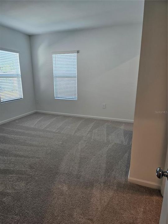 For Rent: $2,550 (3 beds, 2 baths, 1755 Square Feet)