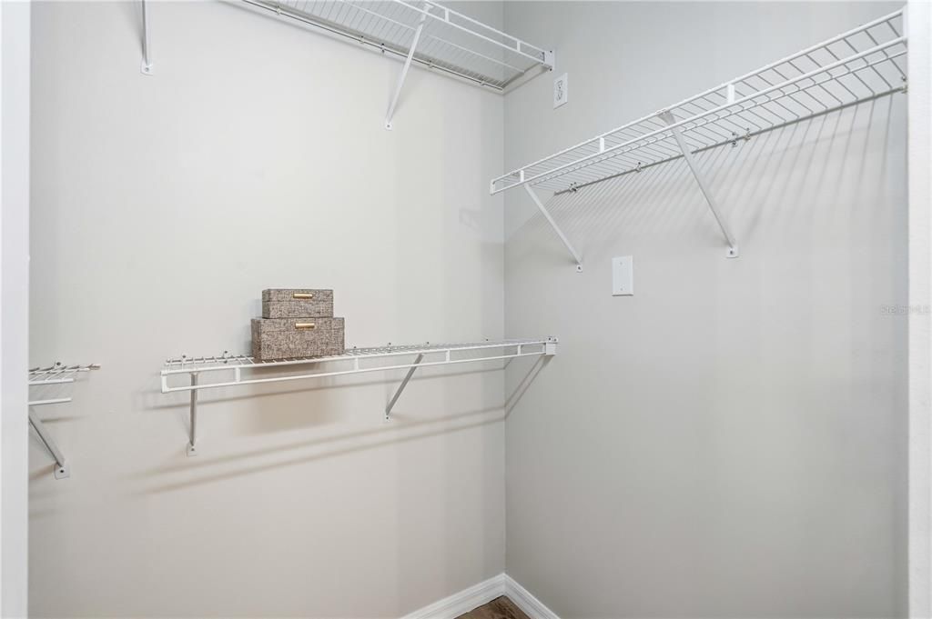 For Sale: $399,900 (2 beds, 2 baths, 1440 Square Feet)