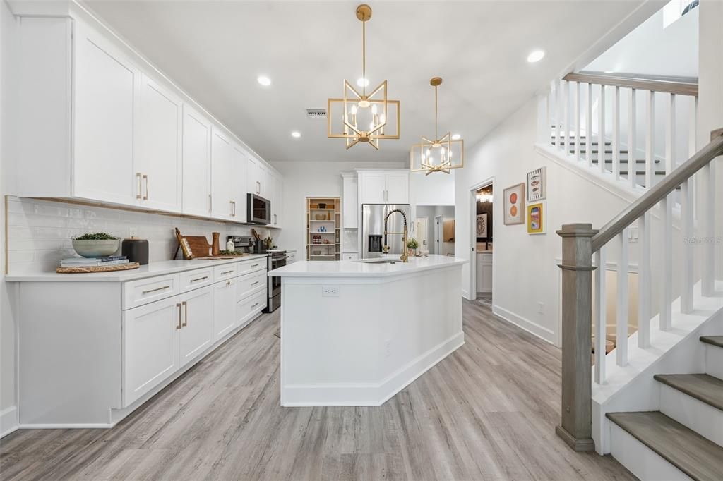 For Sale: $375,000 (4 beds, 2 baths, 2055 Square Feet)