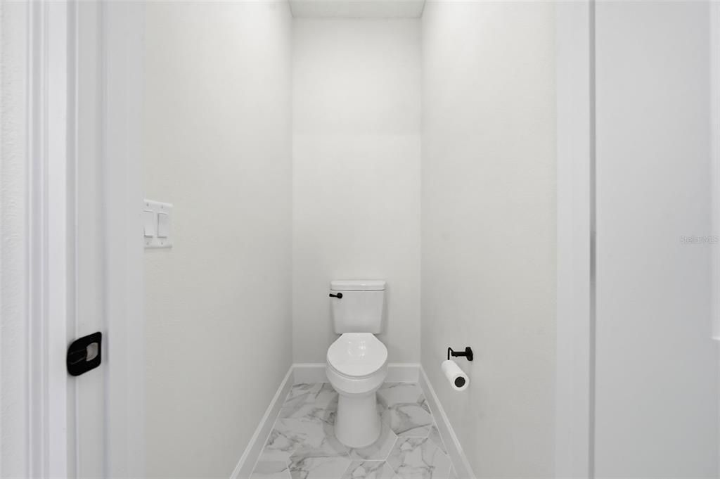 For Sale: $375,000 (4 beds, 2 baths, 2055 Square Feet)