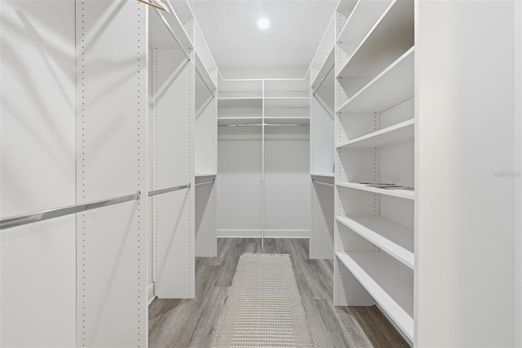 For Sale: $375,000 (4 beds, 2 baths, 2055 Square Feet)