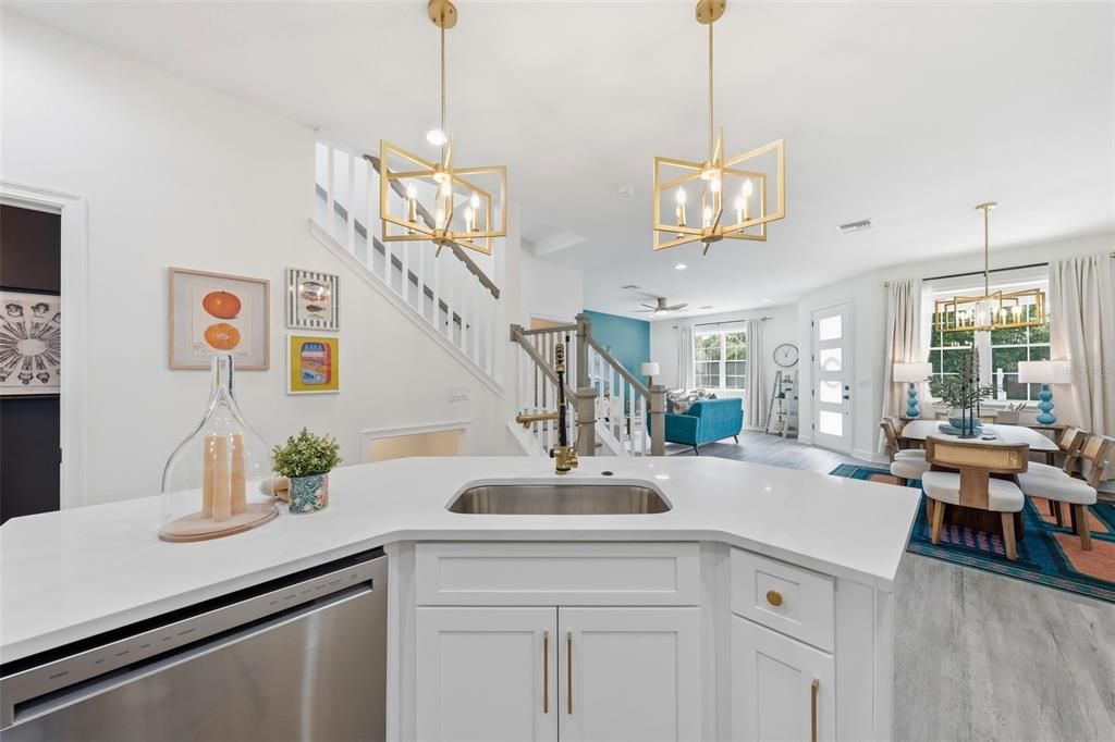 For Sale: $375,000 (4 beds, 2 baths, 2055 Square Feet)