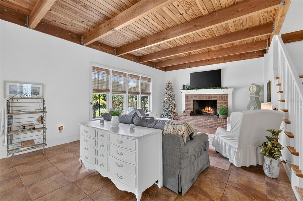 For Sale: $769,900 (4 beds, 2 baths, 3116 Square Feet)