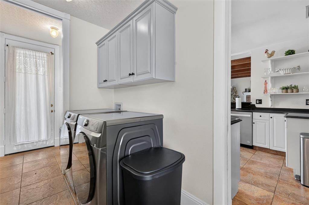For Sale: $769,900 (4 beds, 2 baths, 3116 Square Feet)