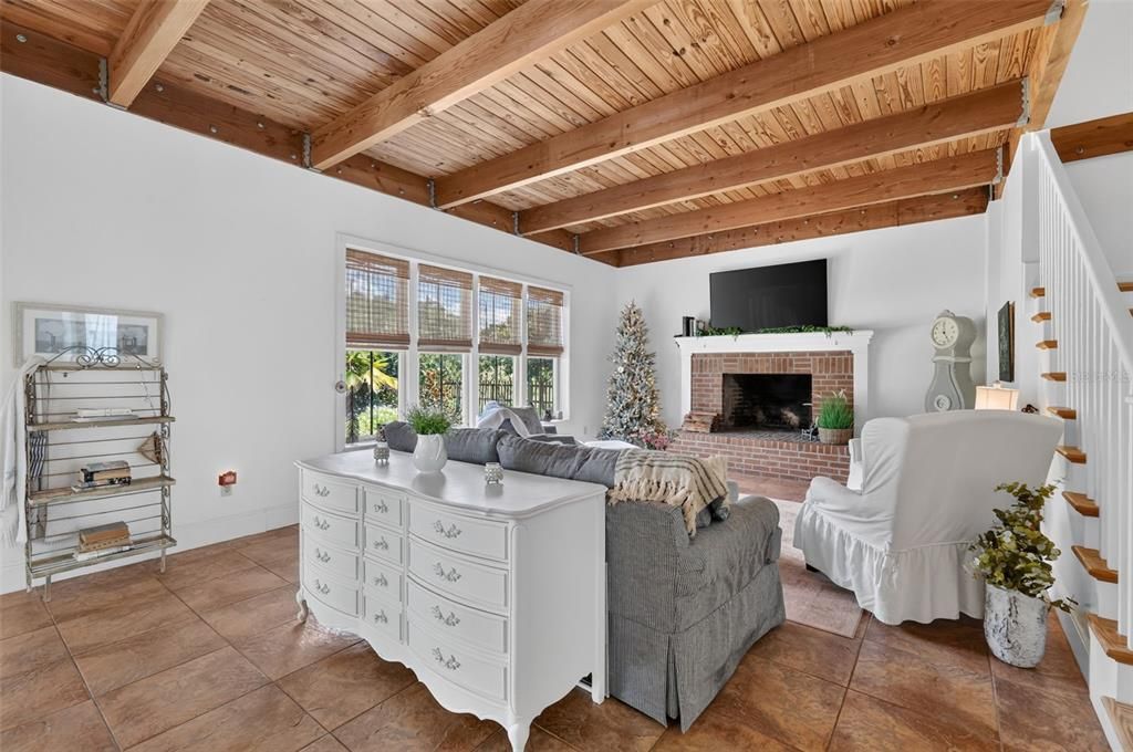 For Sale: $769,900 (4 beds, 2 baths, 3116 Square Feet)