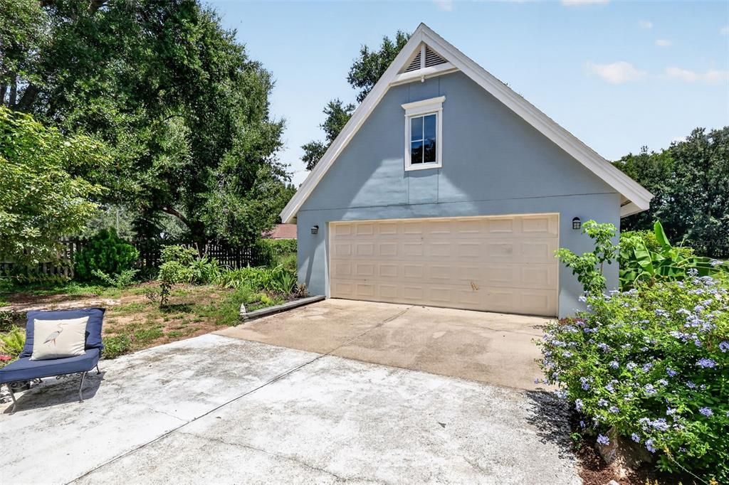 For Sale: $769,900 (4 beds, 2 baths, 3116 Square Feet)