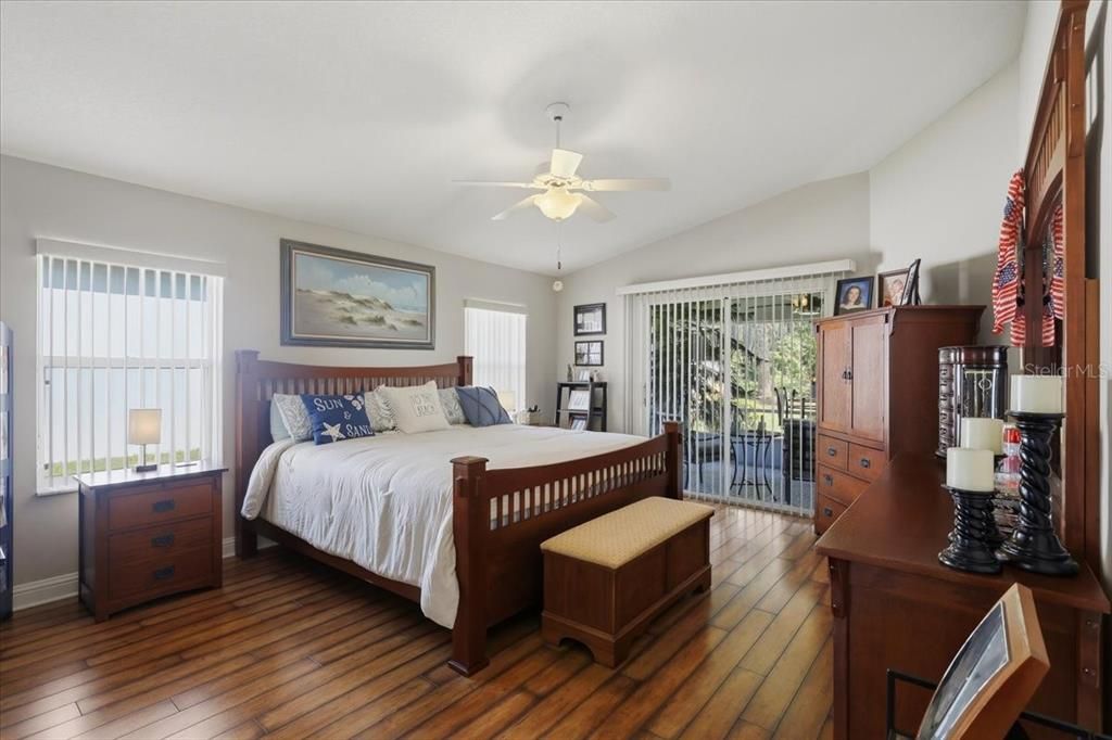 Active With Contract: $329,000 (3 beds, 2 baths, 1957 Square Feet)