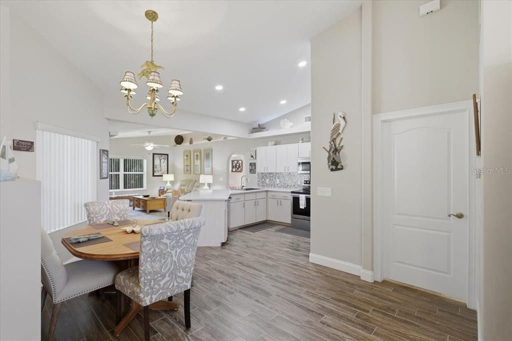Active With Contract: $329,000 (3 beds, 2 baths, 1957 Square Feet)