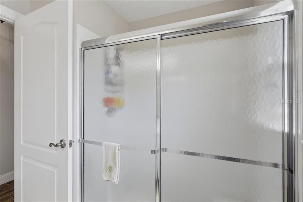 Active With Contract: $329,000 (3 beds, 2 baths, 1957 Square Feet)