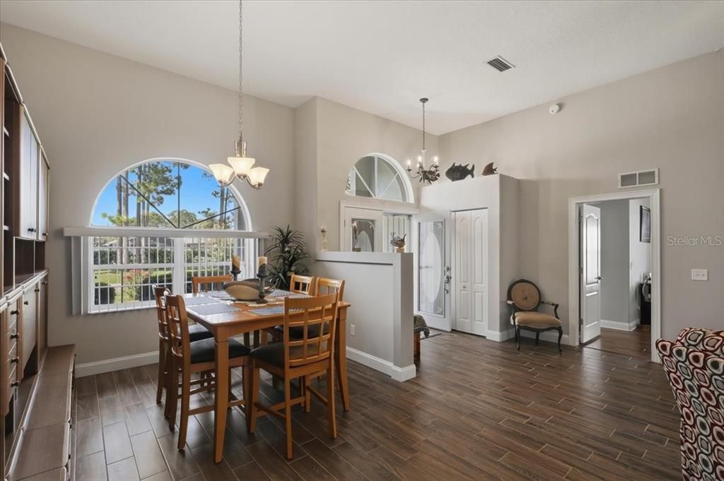 Active With Contract: $329,000 (3 beds, 2 baths, 1957 Square Feet)
