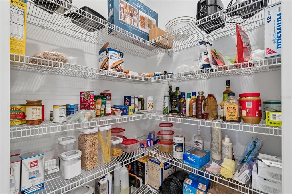 На продажу: $286,000 (2 спален, 2 ванн, 1615 Квадратных фут)