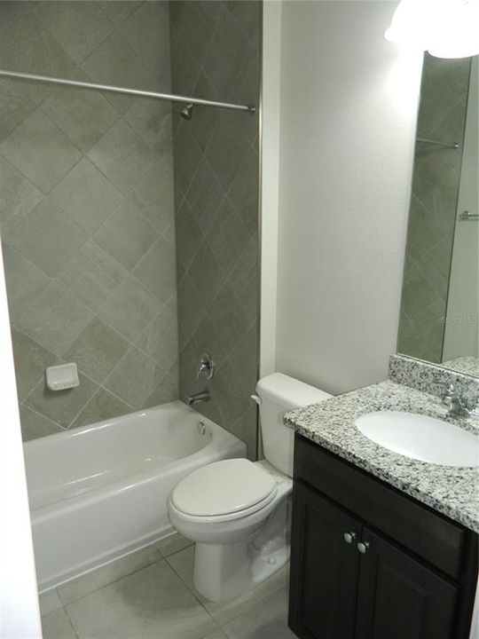 For Rent: $2,500 (3 beds, 3 baths, 1989 Square Feet)