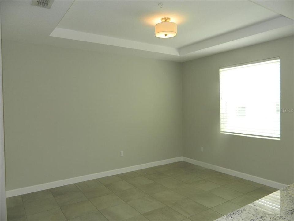 For Rent: $2,500 (3 beds, 3 baths, 1989 Square Feet)