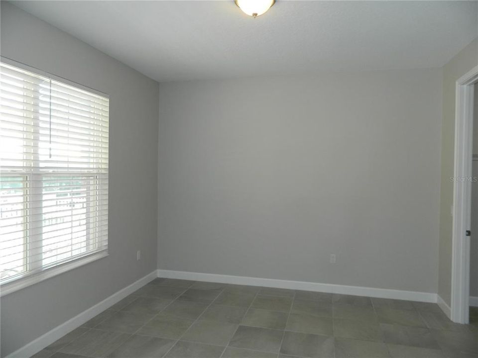 For Rent: $2,500 (3 beds, 3 baths, 1989 Square Feet)
