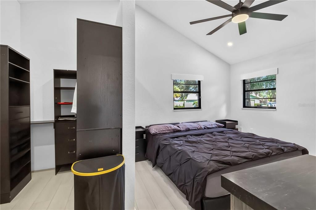 For Sale: $865,000 (4 beds, 3 baths, 1885 Square Feet)
