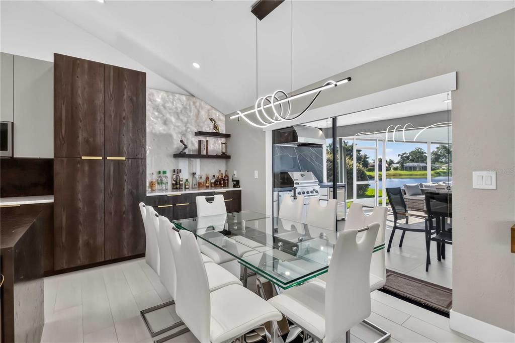 For Sale: $865,000 (4 beds, 3 baths, 1885 Square Feet)